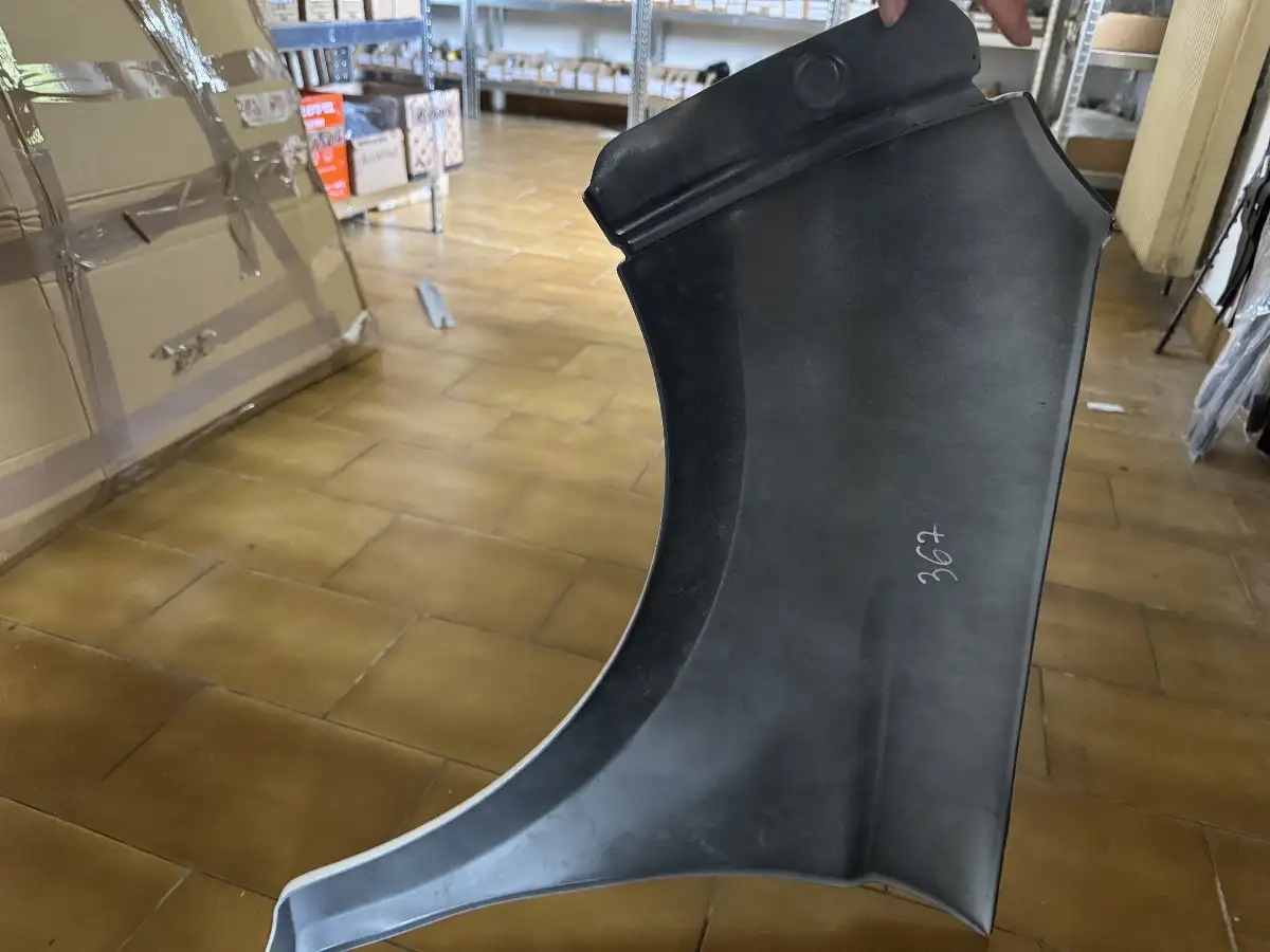 Aile avant droite minauto / Aixam sensation