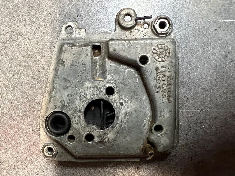 Boitier filtre FS460C OCCASION STIHL - Référence 4147-141 0860 / 4147 141 0860 / 4147-141-0860 / 41471410860